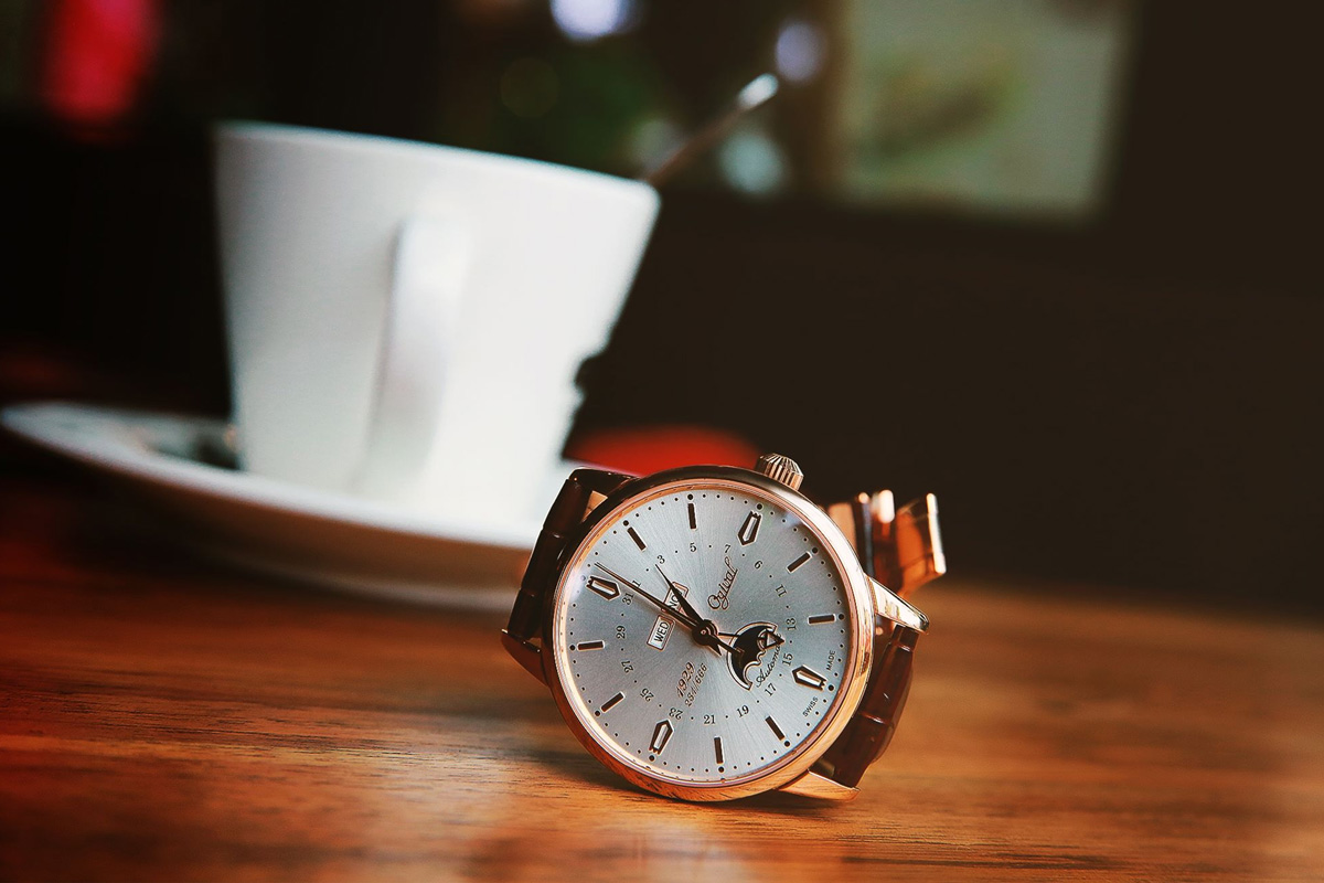 Đồng hồ Ogival OG1929-90AGR-GL