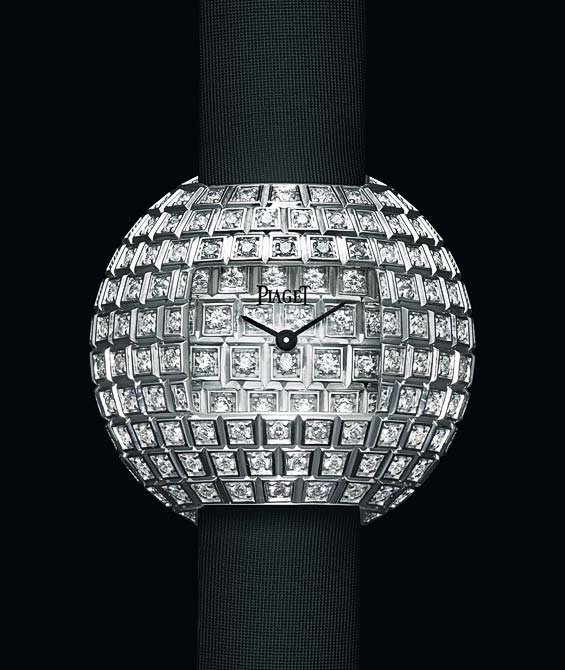 đồng hồ nạm kim cương Piaget